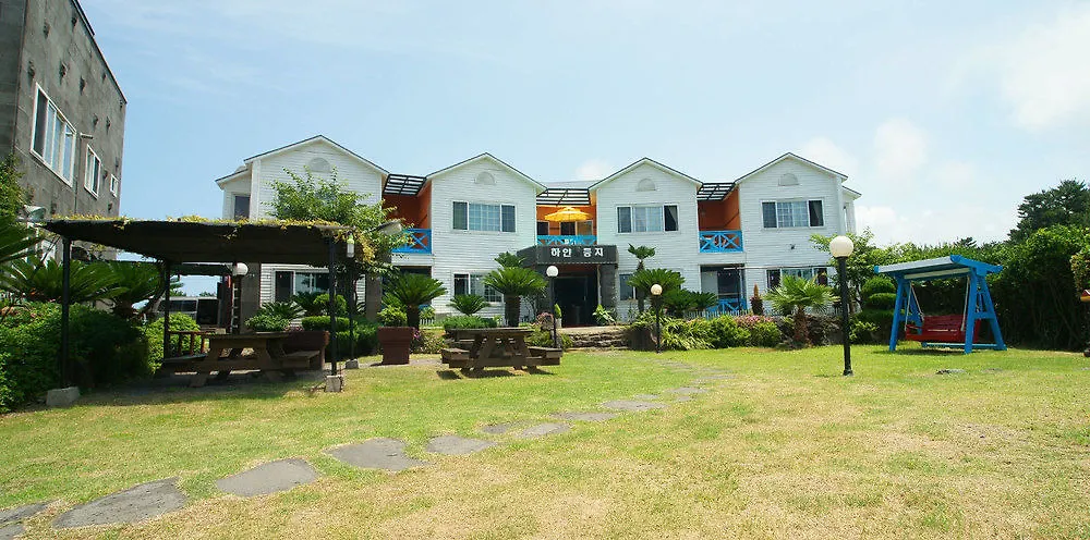 White Nest Hotel Jeju