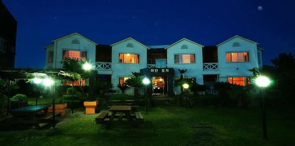 White Nest Hotel Jeju
